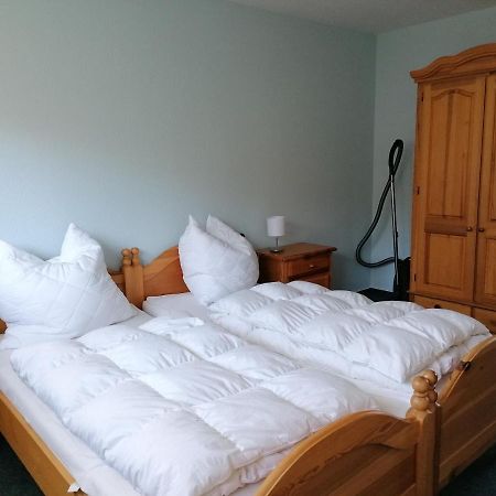 Ferienwohnung 5, Waldesruh オストゼーバート・ディアーハーゲン エクステリア 写真