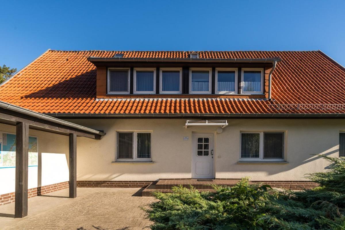 Ferienwohnung 5, Waldesruh オストゼーバート・ディアーハーゲン エクステリア 写真